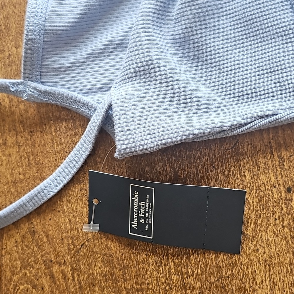 NWT Abercrombie & Fitch Body Suit, Light Blue, Size Medium - Picture 6 of 8